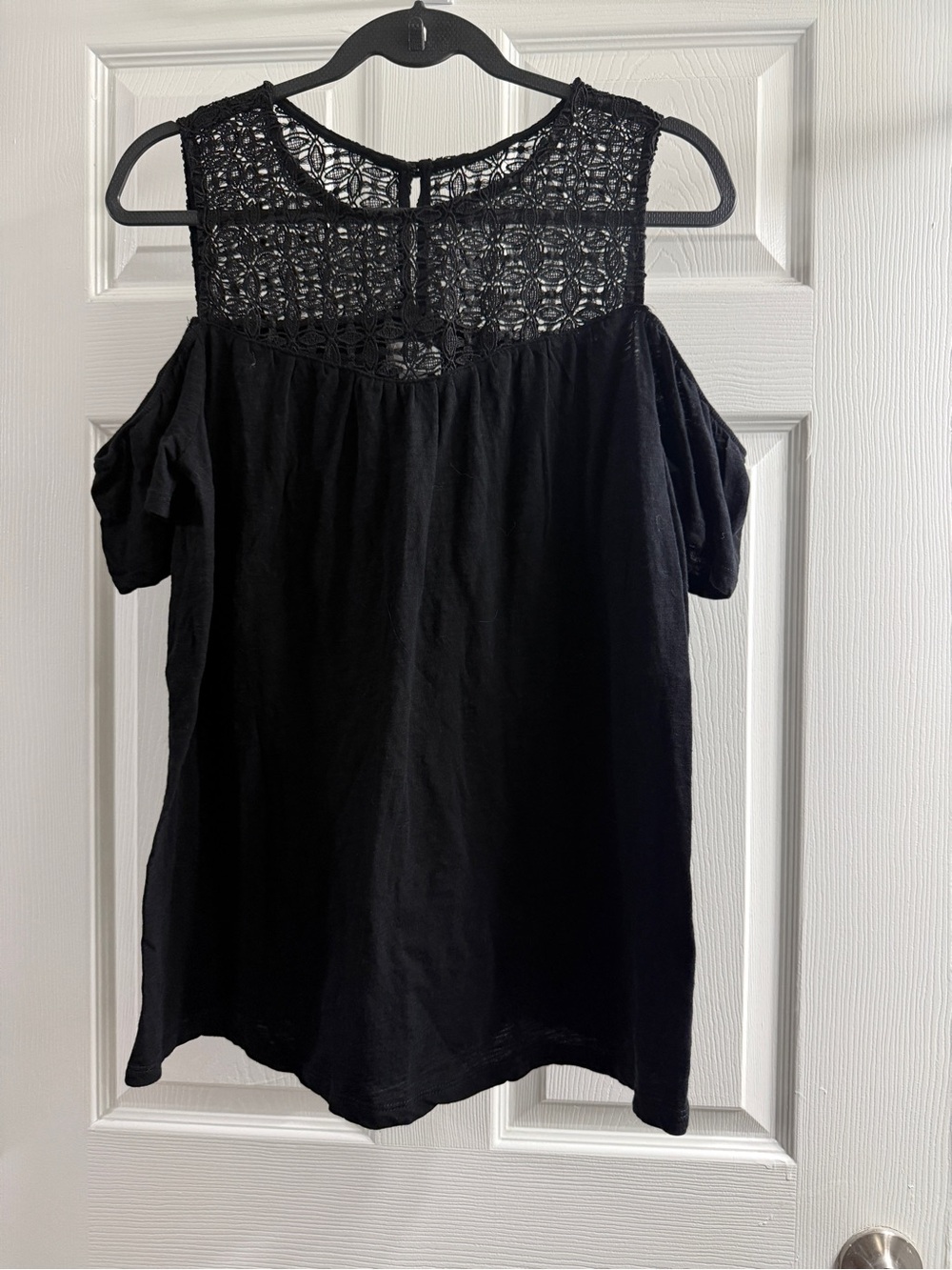 Old Navy Black Crochet Yoke Cold-Shoulder Tank Top